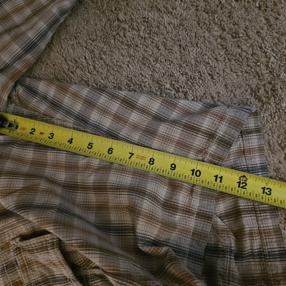 Levi's White Tab Plaid Cargo 100% Cotton Shorts Size 36 - Picture 8 of 9